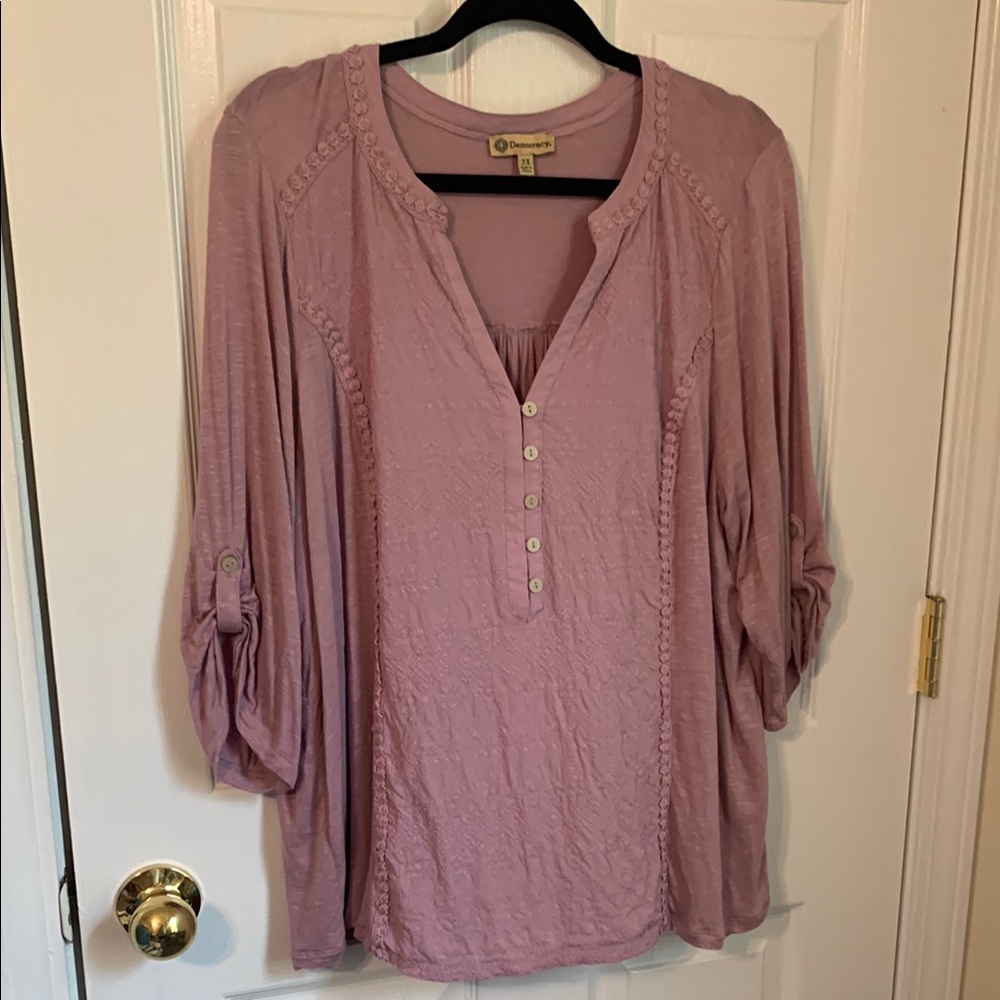 Democracy 2x lightweight mauve blouse